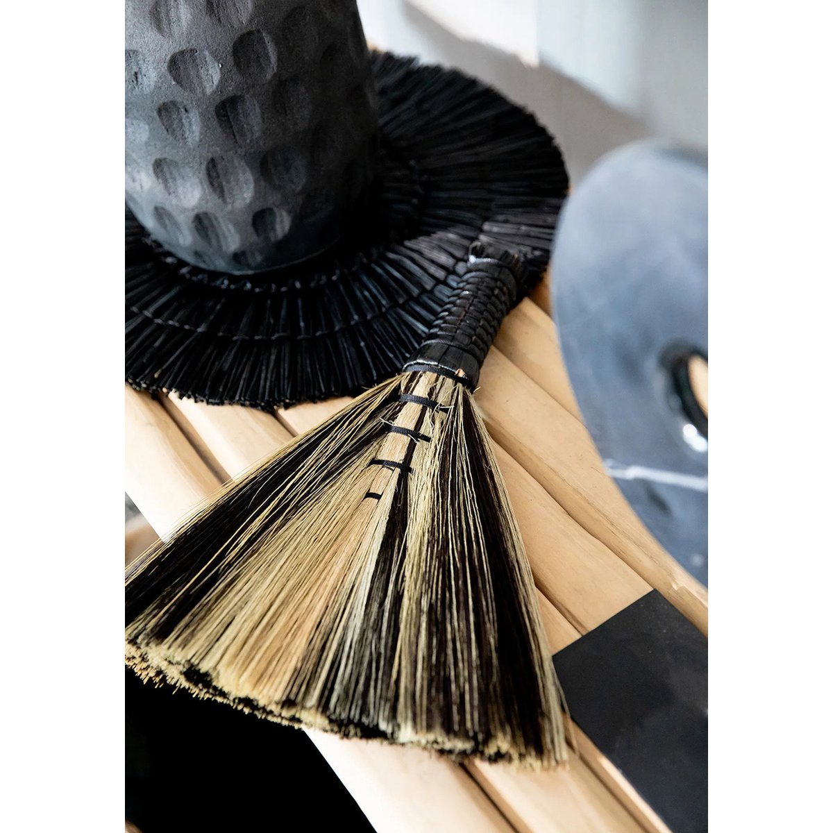 La Brosse Balayeuse - Noir Naturel