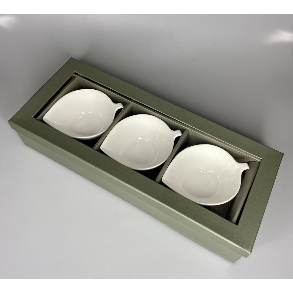 Set de 3 coupelles apéritif avec plateau décor feuille