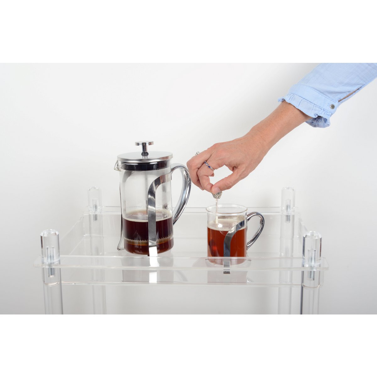 Tasses à café en verre avec déco en métal argent - lot de 2