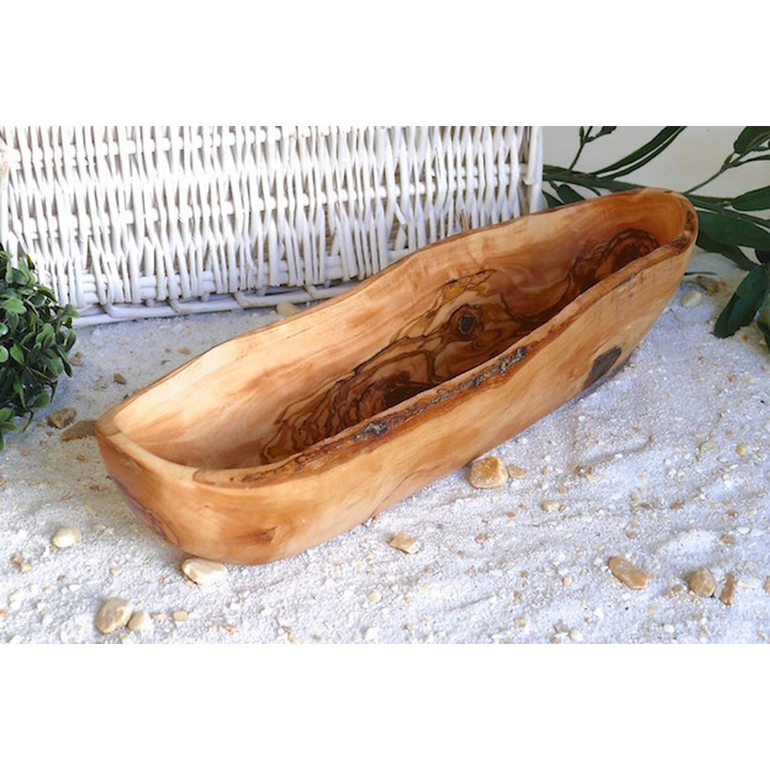 Bol à pain rustique en bois d'olivier d'environ 25 à 34 cm