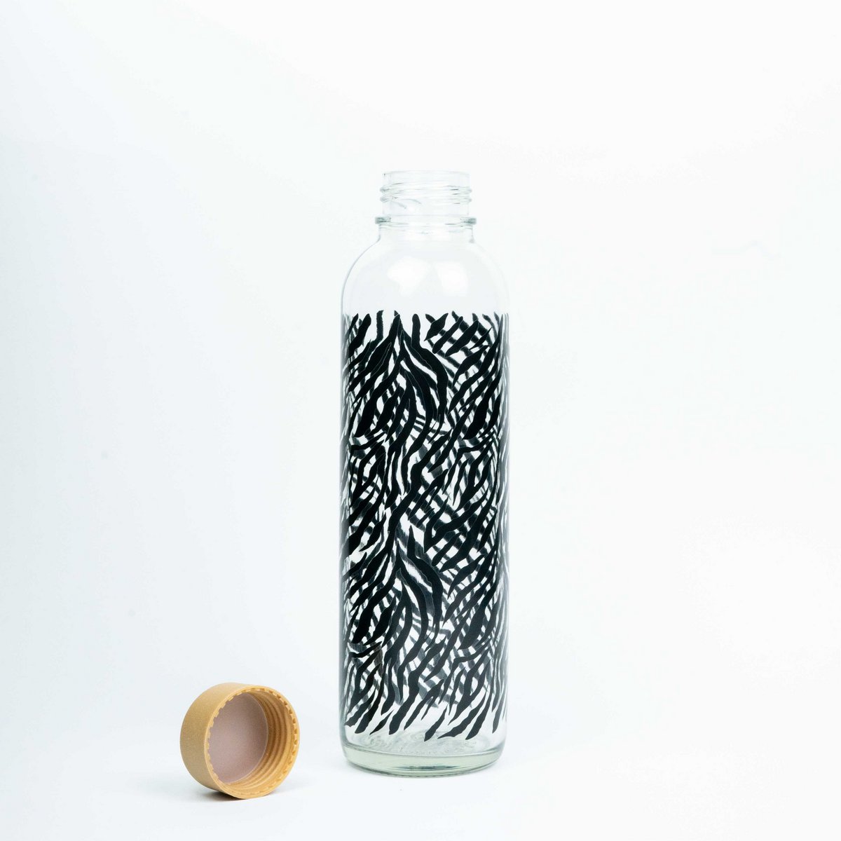 STRIPES OF NATURE Bouteille en verre de 0,7 l