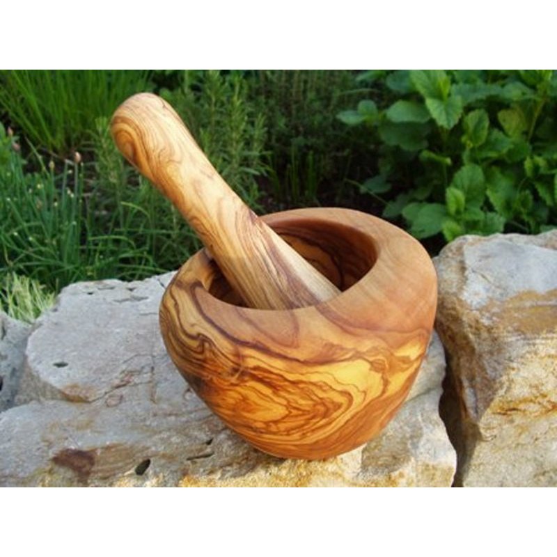 Mortier rond (environ 12 cm de diamètre) avec pilon en bois d'olivier