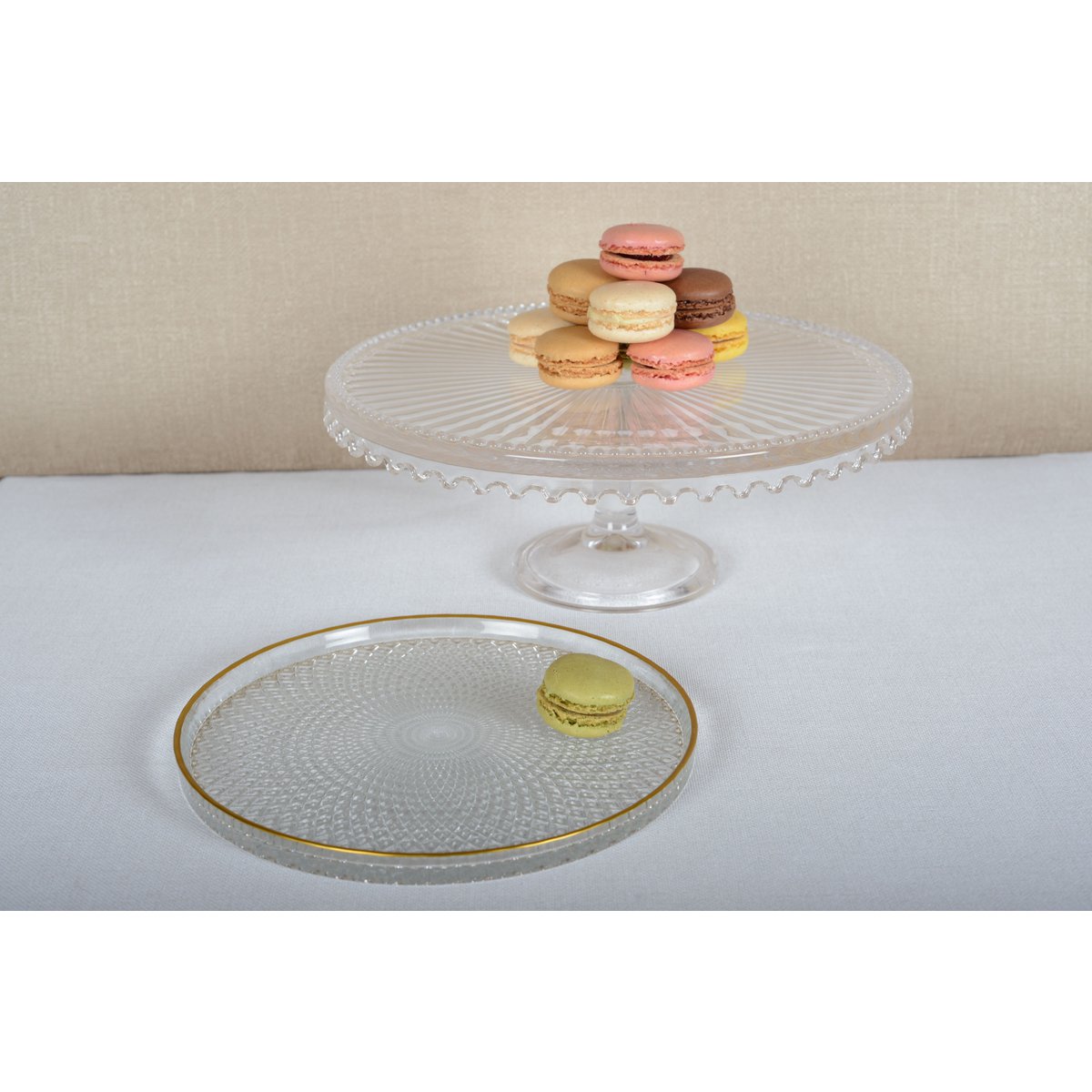 Plat à tarte sur pied en verre petit modèle 32x32x12cm