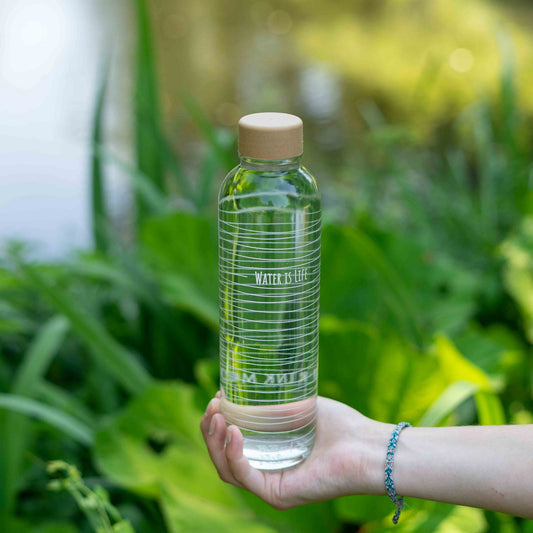 L'EAU C'EST LA VIE Bouteille en verre de 0,7 l